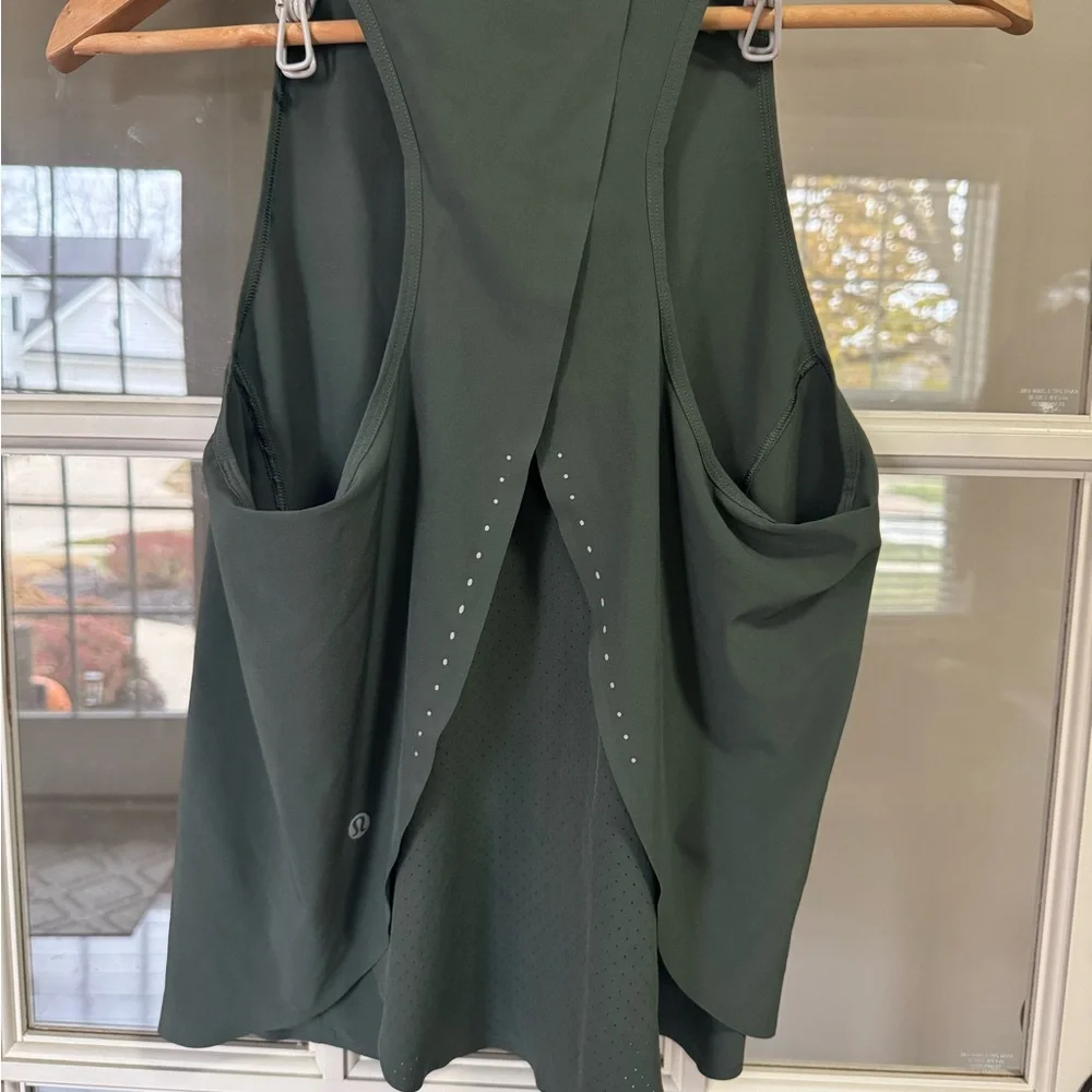 Lululemon swift ventilated racerback running tank top bundle,estimated size 8-10 - Picture 3 of 7
